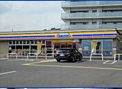 ミニストップ茨木彩都あさぎ店 743m