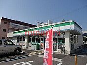 ファミリーマート茨木水尾店 480m