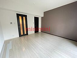 グーテンターク富田2 701 7階1Kのリビング/ダイニング