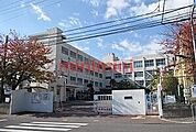 高槻市立郡家小学校 406m