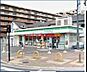 周辺：ファミリーマート摂津三島店 444m