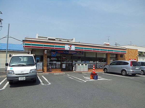 画像28:セブンイレブン柏原国分市場店(コンビニ)まで433m