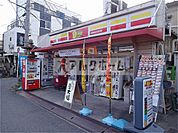 ニューヤマザキデイリーストア道明寺駅前店(コンビニ)まで564m
