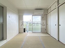 居間