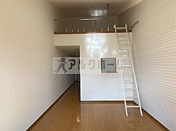 グランディエビス 3階1Kのリビング/ダイニング