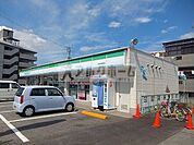 ファミリーマート法善寺駅東店(コンビニ)まで582m