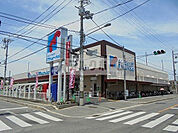 万代柏原大県店(スーパー)まで838m