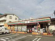 セブンイレブン八尾陽光園1丁目店(コンビニ)まで97m
