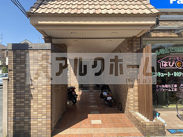 建物エントランス