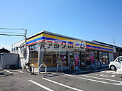 ミニストップ八尾太田店(コンビニ)まで373m