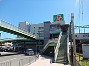 ライフ国分店(スーパー)まで1408m