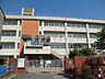 周辺：柏原市立玉手中学校(中学校)まで626m