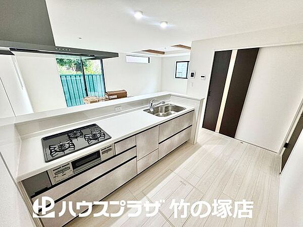 キッチンを拡大表示