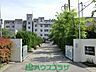 周辺：草加市立両新田中学校 徒歩16分 1250m