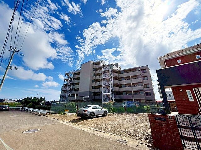 外観 グラン・ドムール南仙台 4階/-