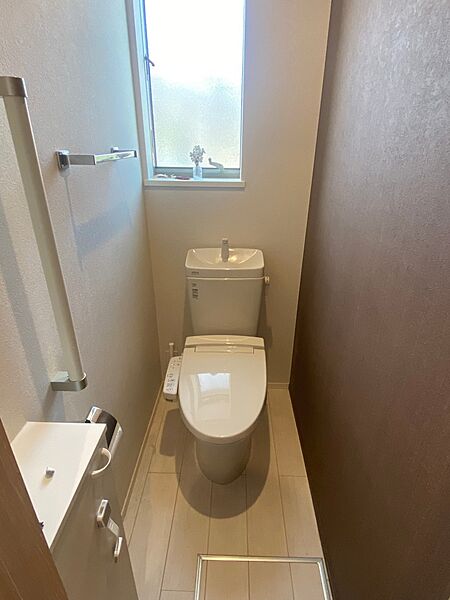 トイレを拡大表示