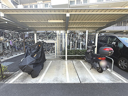 ミニバイク置場