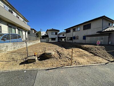 外観：〜ご内見予約・資料請求受付中です〜＼＼まずは資料だけ…というお問い合せも大歓迎です／／