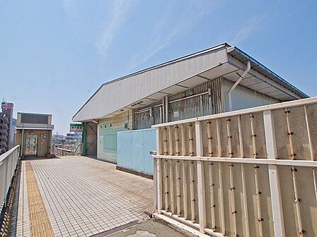 東千葉駅(JR東日本 総武本線) 徒歩14分。 1110m