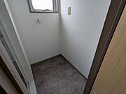 脱衣所兼室内洗濯機置き場♪