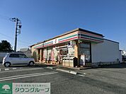 セブンイレブン千葉愛生町店 徒歩9分。コンビニ 670m