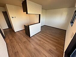 サラブレッドSOUL 202 2階ワンルームのリビング/ダイニング