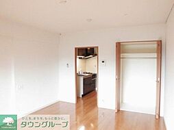 ＢｉｚＳＴＡＹ千葉・蘇我 201 2階1Kのリビング/ダイニング