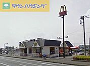 マクドナルド茂原街道古市場店 徒歩7分。 560m