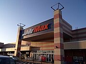 MrMaxおゆみ野店 1106m
