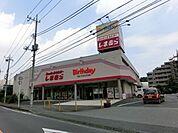 ファッションセンターしまむら作草部店 657m