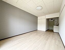 ジュネススズキ 206 2階ワンルームのリビング/ダイニング