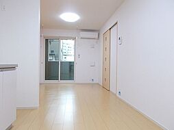 JR横浜線 相模原駅 バス5分 横山小学校前下車 徒歩2分の賃貸アパート 1階1LDKのリビング/ダイニング