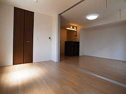 京王線 北野駅 徒歩8分の賃貸アパート 2階1LDKのリビング/ダイニング