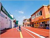 ぐりーんうぉーく多摩 徒歩38分。ショッピングセンター 3040m