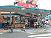 セブンイレブン八王子横山町店 174m