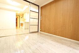 Osaka Metro千日前線 日本橋駅 徒歩6分の賃貸マンション 3階1LDKのリビング/ダイニング