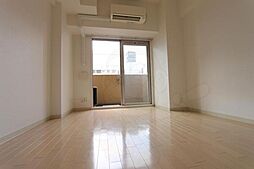 Osaka Metro御堂筋線 心斎橋駅 徒歩8分の賃貸マンション 4階1Kのリビング/ダイニング