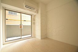 阪神なんば線 桜川駅 徒歩3分の賃貸マンション 11階1Kのリビング/ダイニング