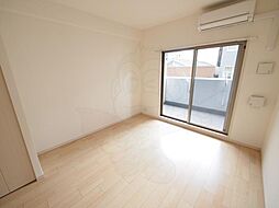 阪神なんば線 桜川駅 徒歩4分の賃貸マンション 12階1Kのリビング/ダイニング