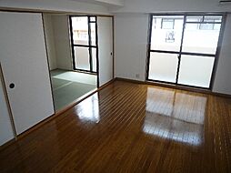 居間