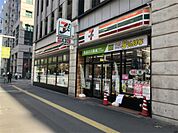 セブンイレブン 博多駅前通店（180m）