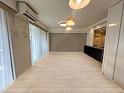 グランスイート不動前シティテラス 2階2LDKのリビング/ダイニング