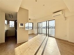 オーベル三軒茶屋dR 5階2LDKのリビング/ダイニング