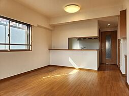 ガーデンホーム大井 3階3LDKのリビング/ダイニング