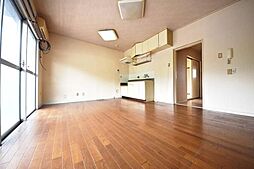 タカラハイツ百草 402 4階1LDKのリビング/ダイニング