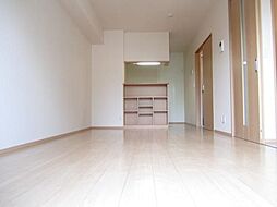 コモド国立 105 1階2LDKのリビング/ダイニング