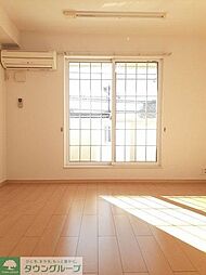 多摩都市モノレール 万願寺駅 徒歩8分の賃貸アパート 2階1LDKのリビング/ダイニング