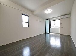 フォンターナ・コート 201 2階1Kのリビング/ダイニング