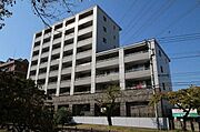 ★川沿いの閑静な住宅地★