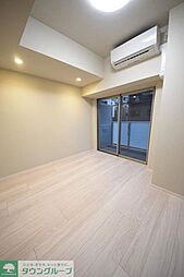 ロイジェント上野桜木 2階1Kのリビング/ダイニング